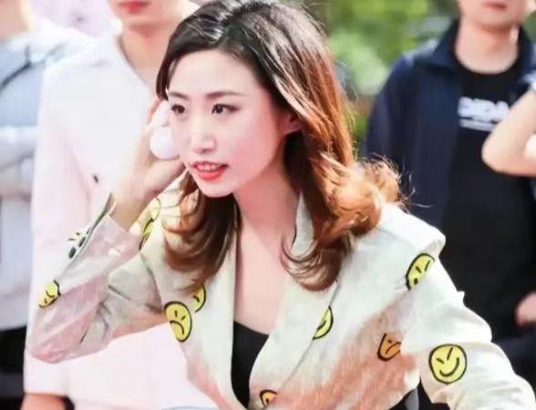 37岁的郭跃为什么不结婚？不是没人嫌她不漂亮，也不是因为她已成“大龄剩女”，而是