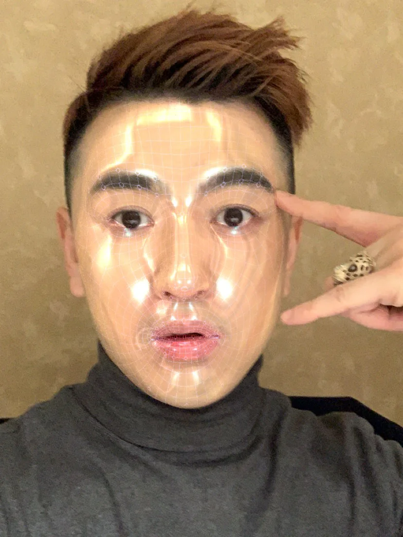 做一个Blingbling 的 面膜， Nice weekend ✨✨✨ ins