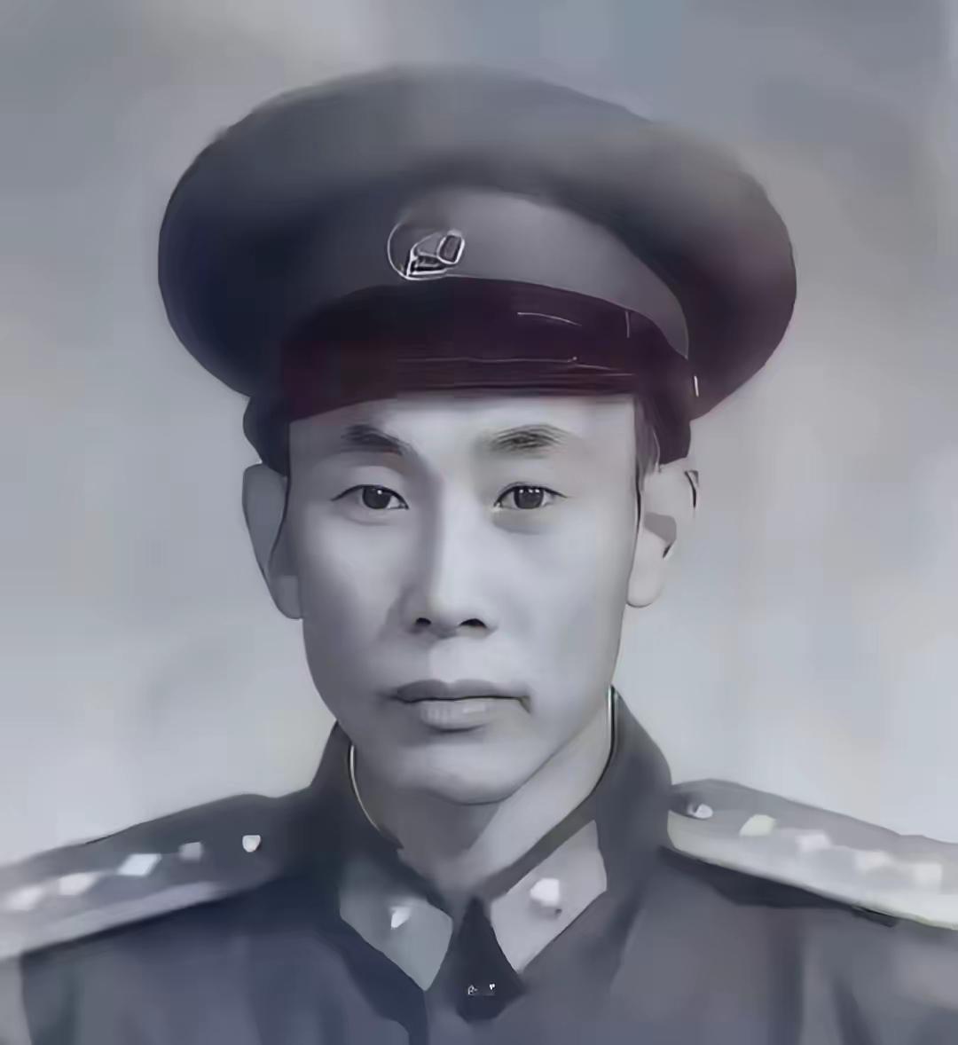 1949年，老红军黄明生回家，十几年的仗打完了，他以为是衣锦还乡，结果推开门家没