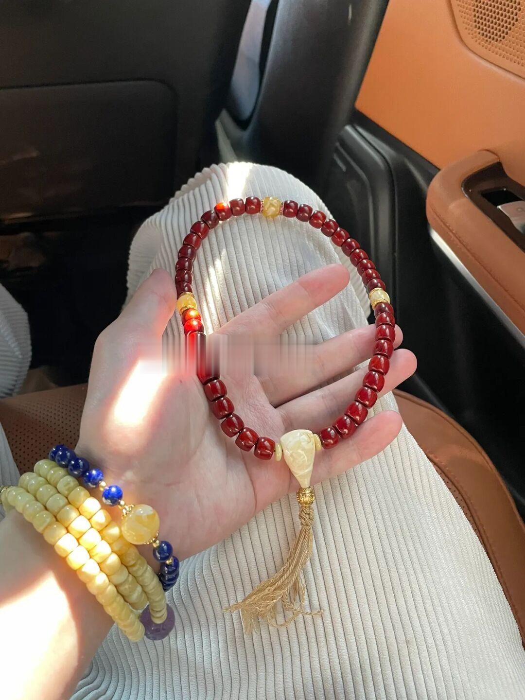 这真是手串中的艺术品啊