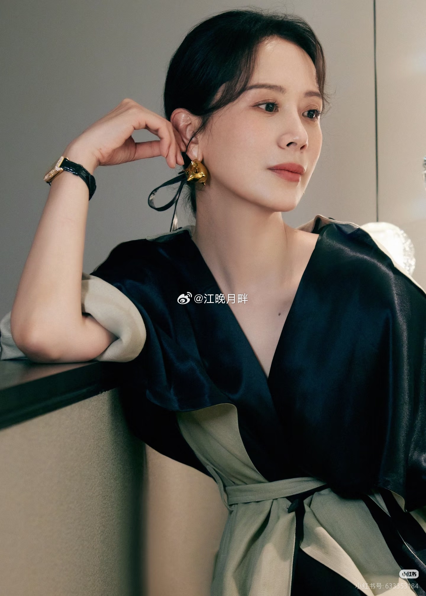 海清儿子近照儿子居然这么大了啊  以前还真的不知道还挺帅的  海清自己就很美啊 