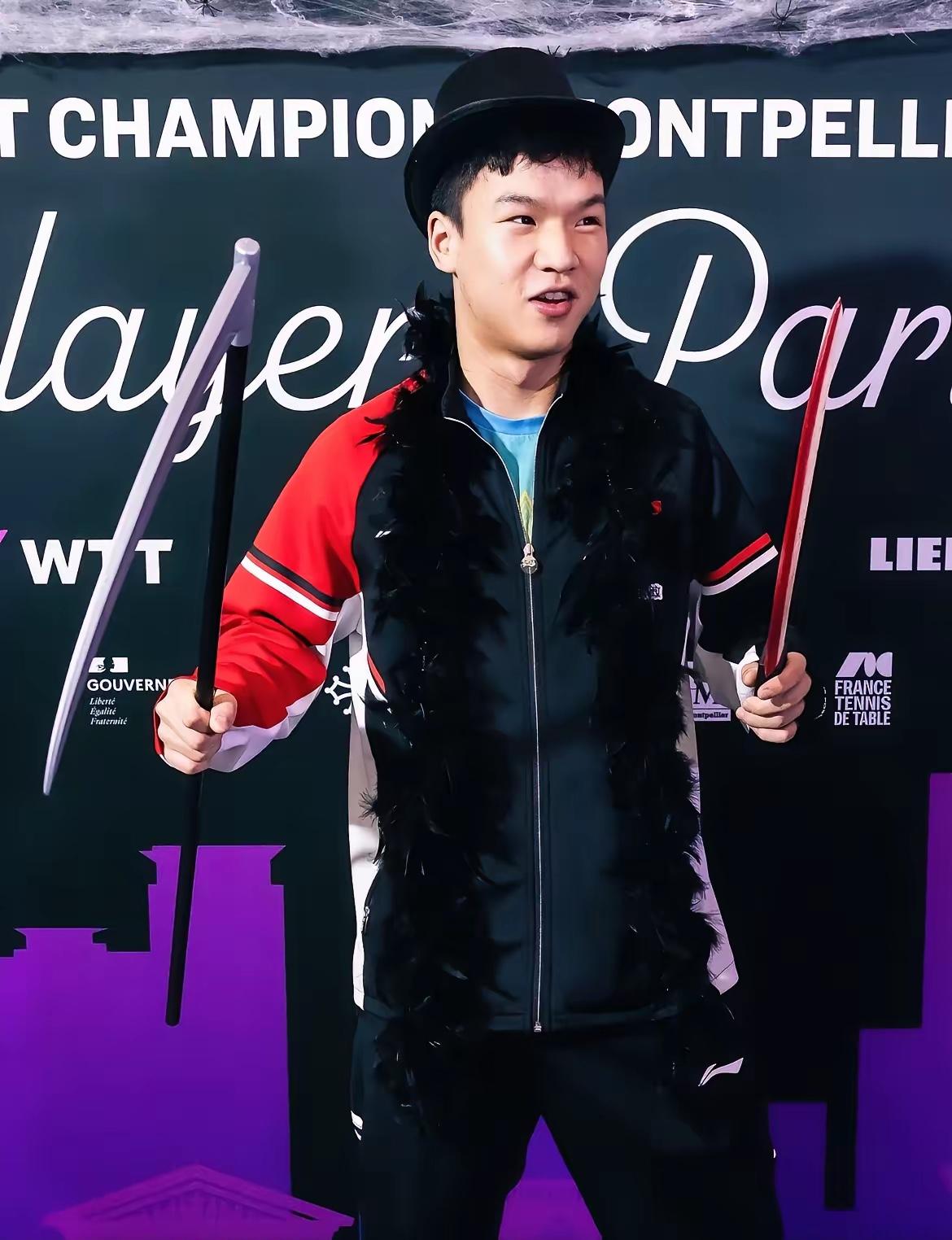 国乒独苗向鹏压力拉满！这哪是比赛，分明是成长的试炼场！

全网都在心疼向鹏吧？前