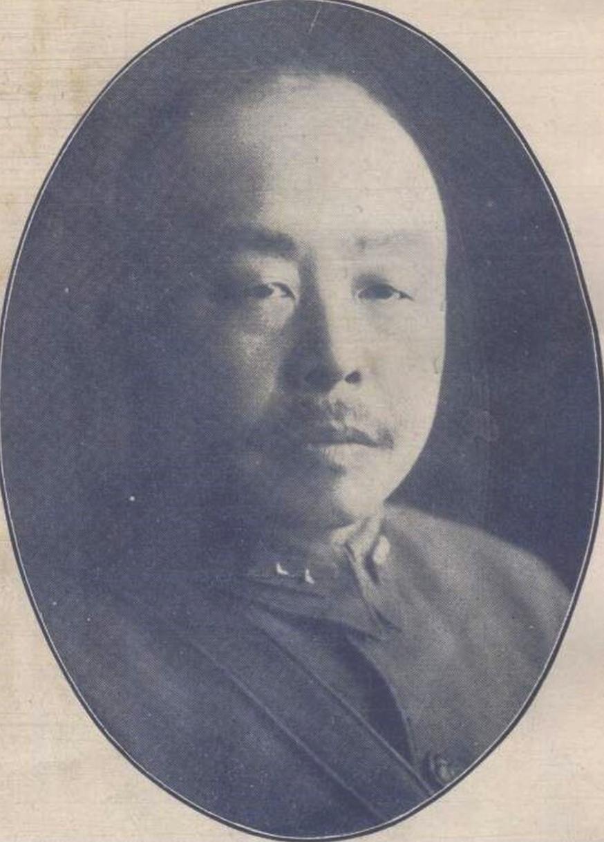 1950年，蒋鼎文奉命监斩陈仪，行刑前劝其进食。陈仪却摆手道：“我不需要这些，赶