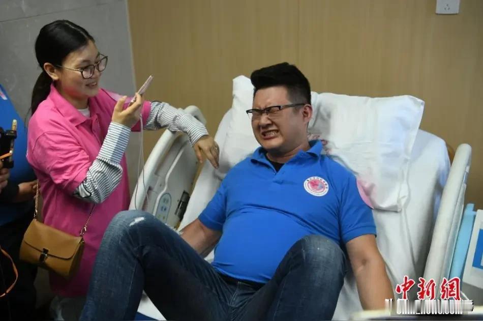 大肚子虚胖怎么调理

大肚子虚胖（湿气重、代谢弱）极简调理方案
 
一、饮食调理