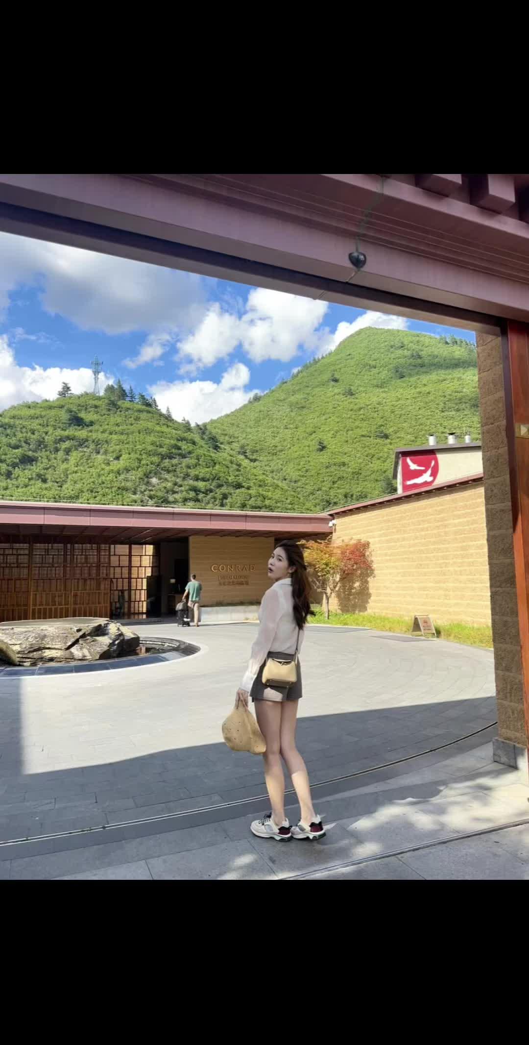 会想起第一次见到我的那天吗