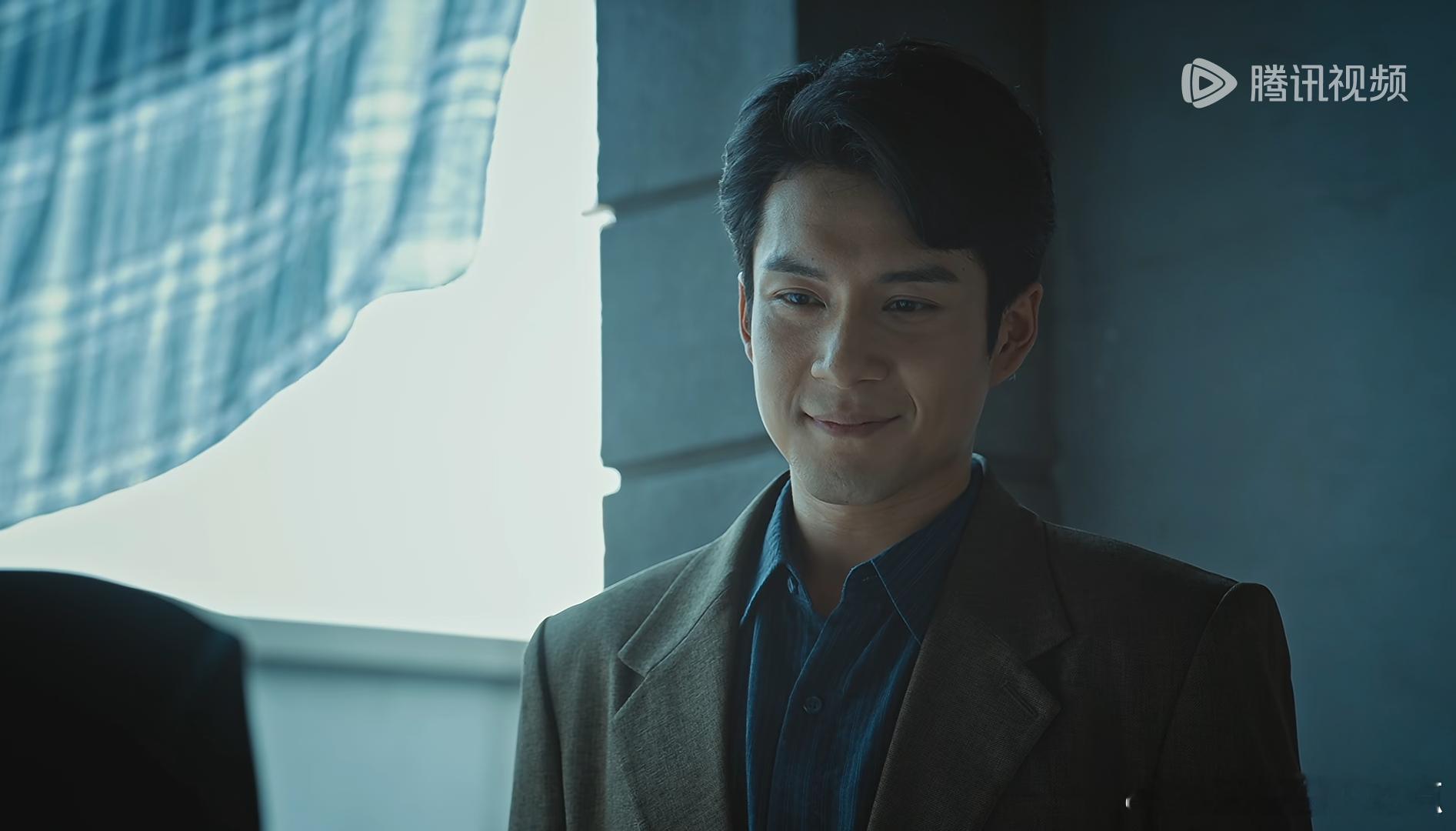 剪视频找素材严肃二刷梅花红桃中