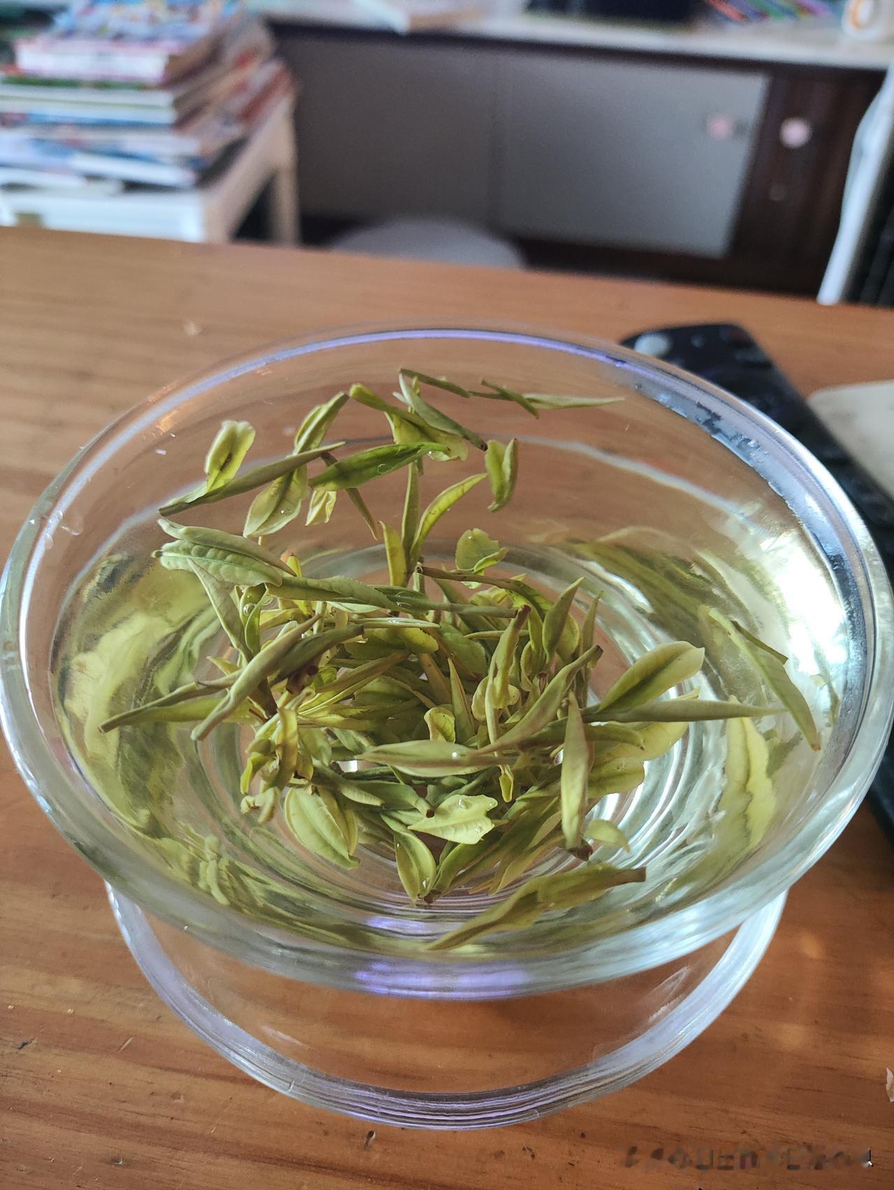 早餐走起
喝茶
喝豆浆
吃饼