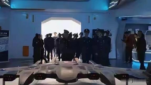 新加坡《联合早报》在1月10号的文章中指出：过去10年里，中国先是称“太平洋足够