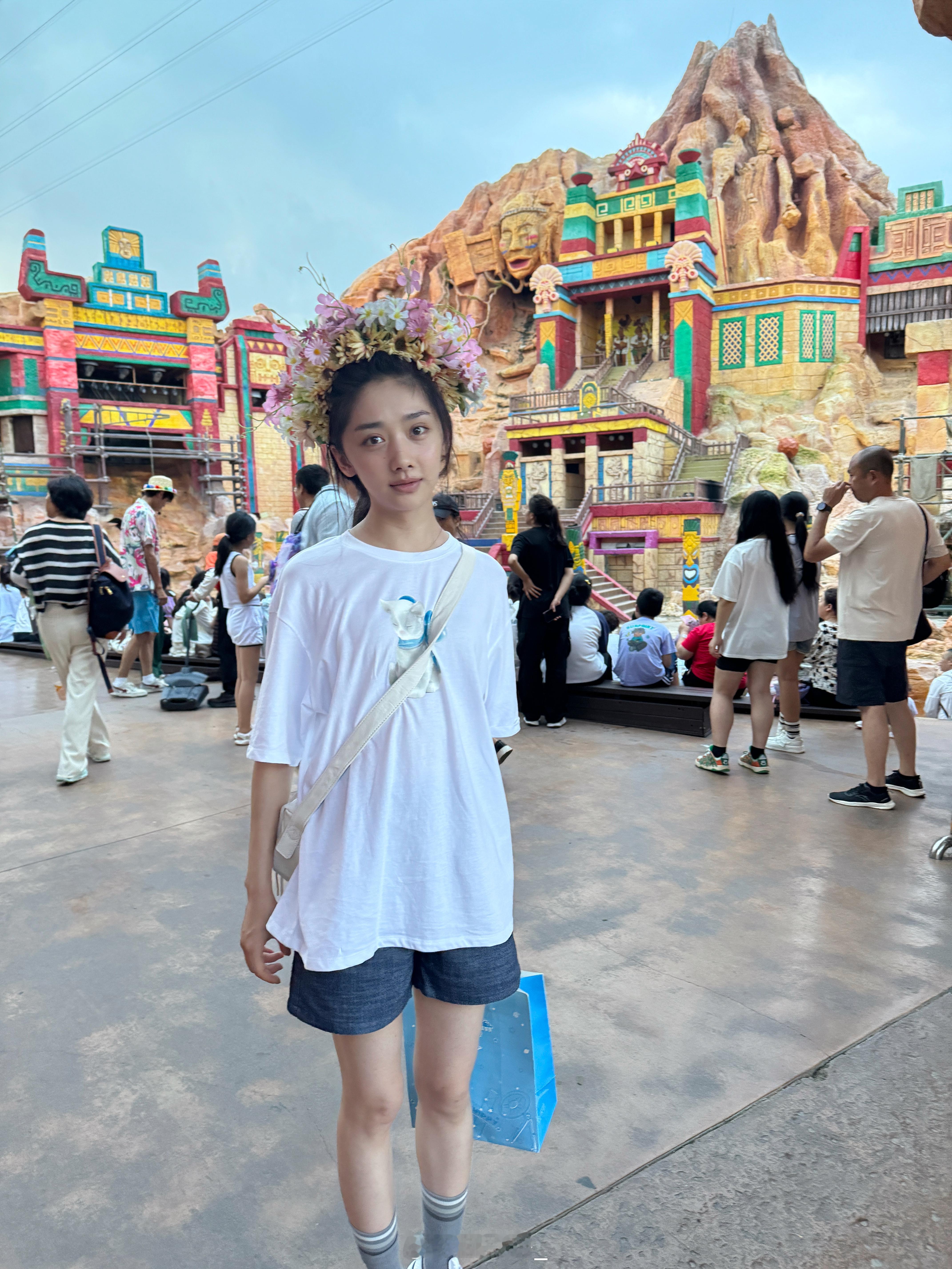 #王影璐 我可真不是个浪漫的人#王影璐的性格舒舒服服又很好玩，一边说着“我可真不