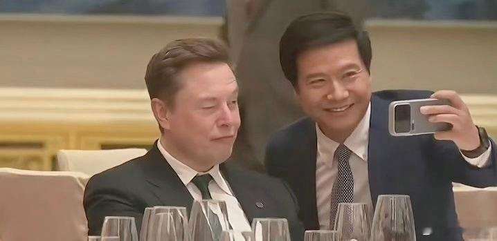 马斯克称10年后自己开车将非常小众马斯特预测了，今年无人驾驶汽车将在美国广泛普及