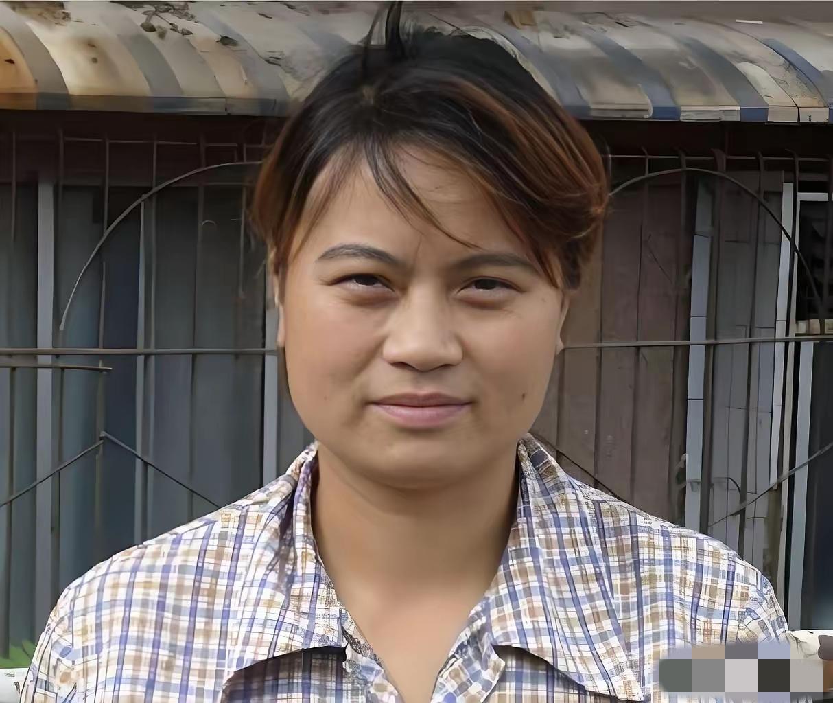 1999年，贵阳一妈妈说去给双胞胎女儿买生日蛋糕，却一去不返！俩孩子等到天黑不见