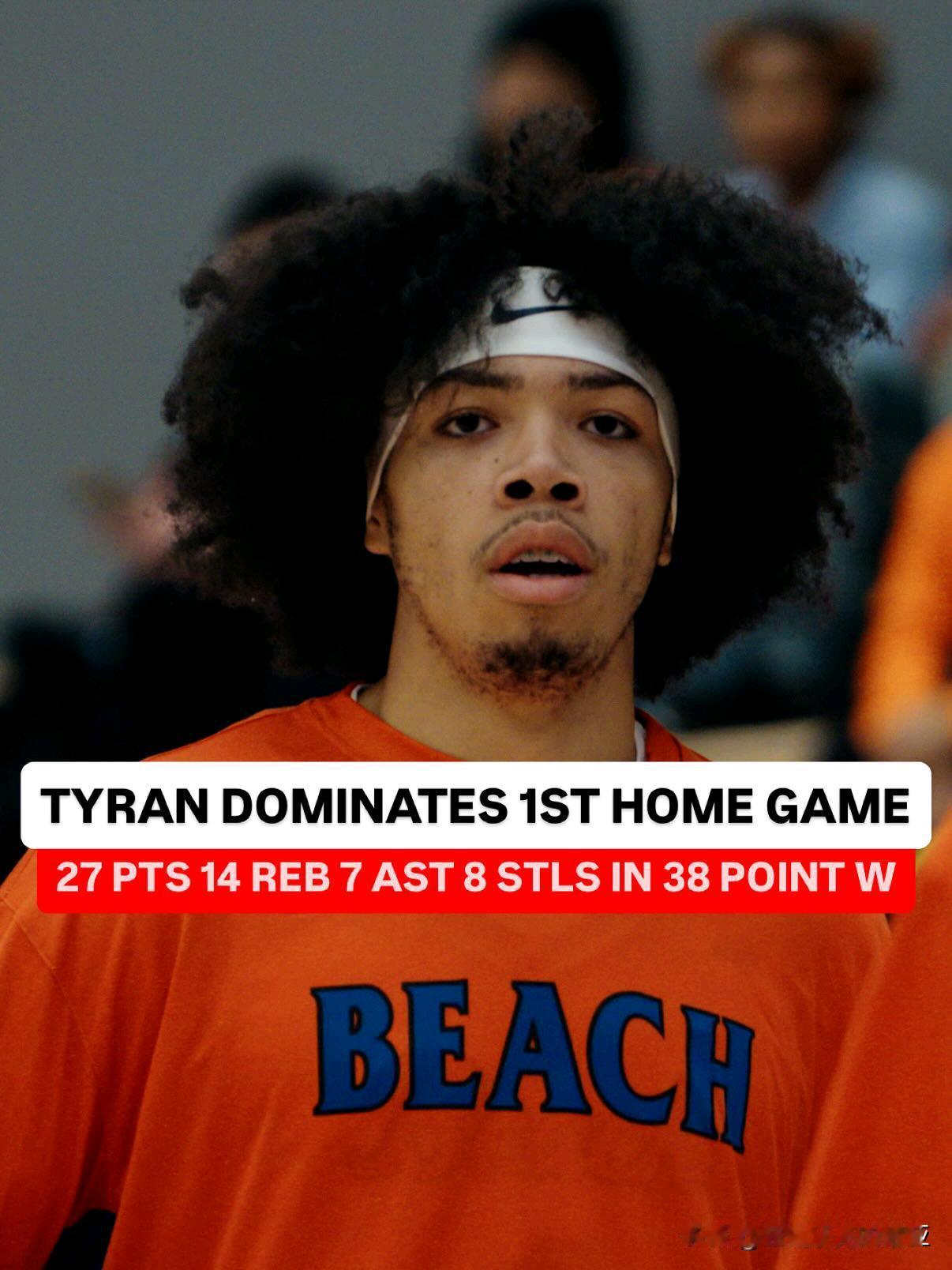 全美第一Tyran Stokes单场27分14篮板8抢断7助攻，这是他回到华盛顿