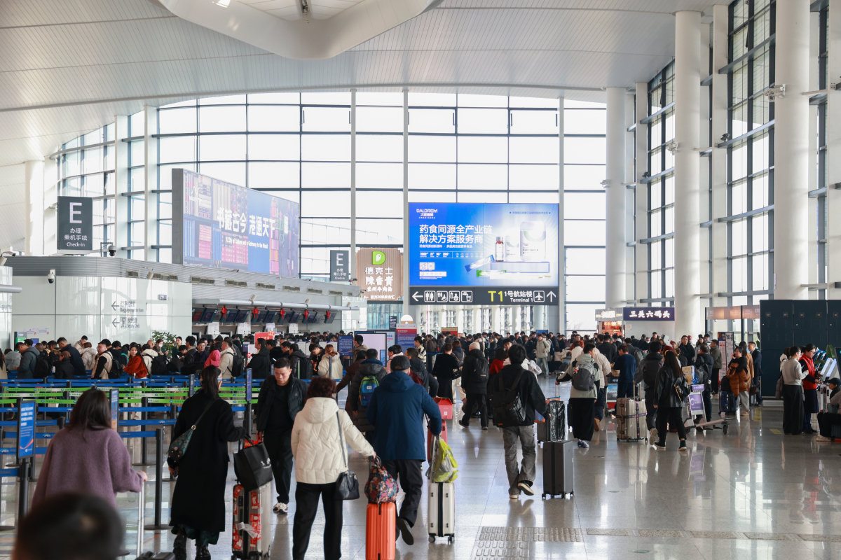 宁波机票元宵节后直线跳水至200元机票价格跌至200元，折射出民航节后供需逆转的