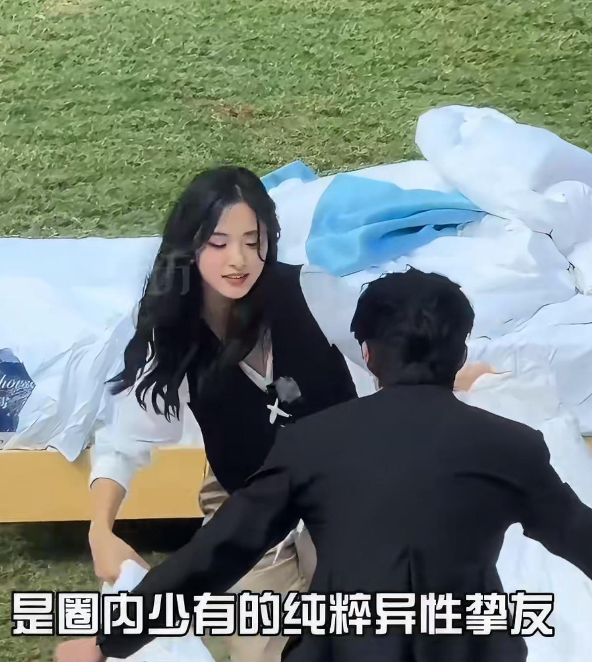 更让王鹤棣不舒服的来了，全网掉粉40万！
天哪，仅仅才两天时间王鹤棣的“不舒服文