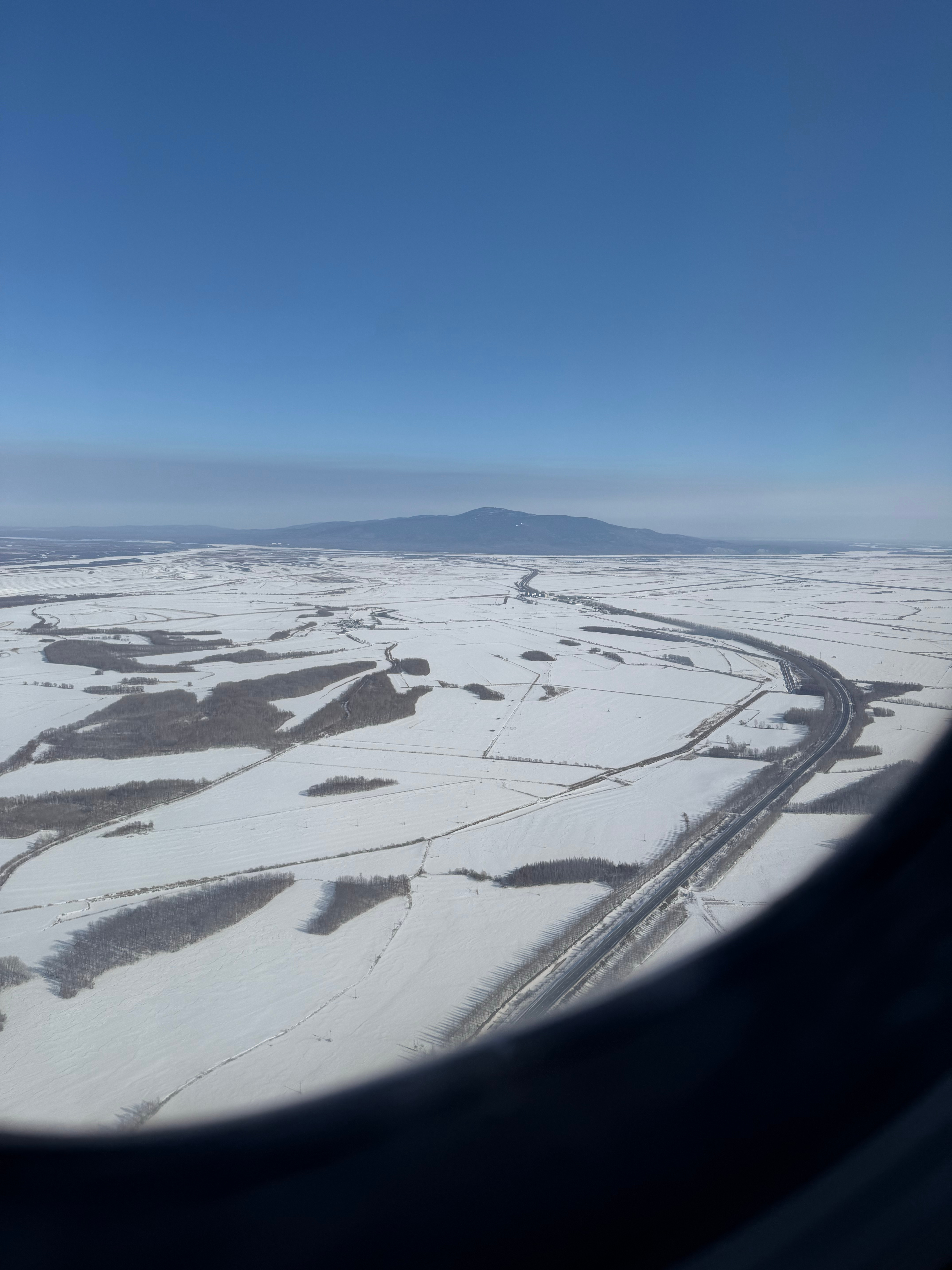 今天白天在飞机上拍的，遇到个大娘，乐死我了，特别热情，问我是哪儿的人，在哪儿下我