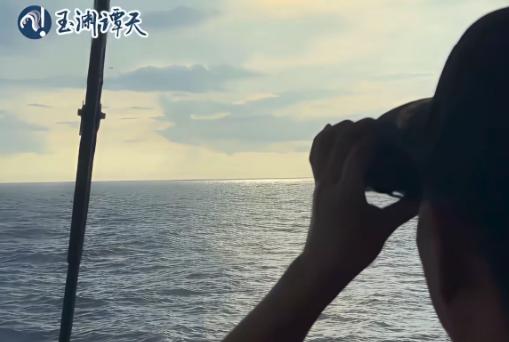 日本人动手了！中国东巡台岛第3天，先后两次遭日本飞机抵近侦察
海面并不平静。

