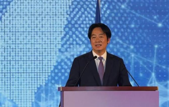 据新加坡联合早报9月8日报道，赖清德在专访中谈到大陆九三阅兵时表示，希望中国大陆