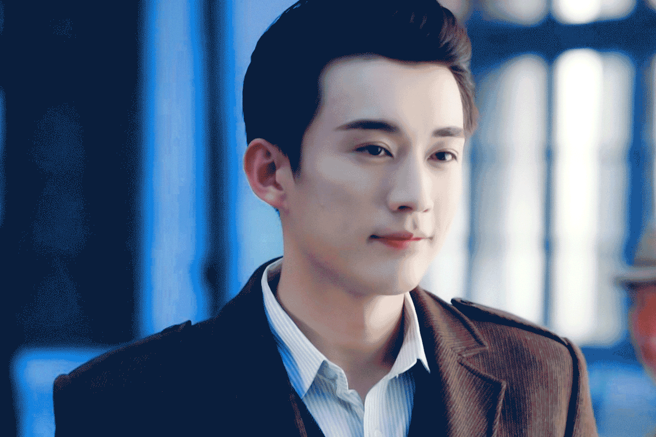 小庄真的太好看惹！！！ ​​​