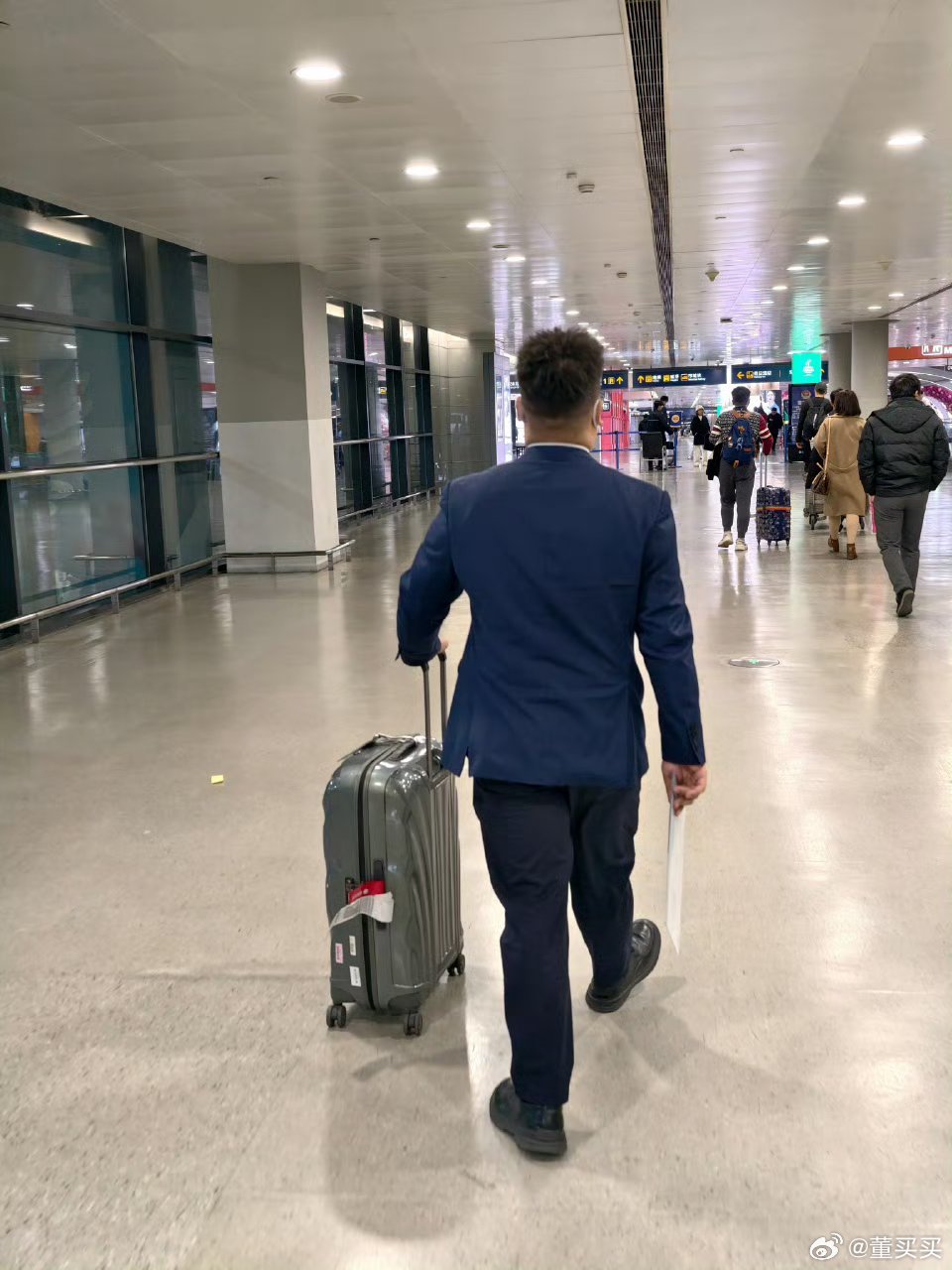 蔚来驾享已经突破100万次了，这个蔚来 乐道 萤火虫 用户都能用的付费服务。虽然