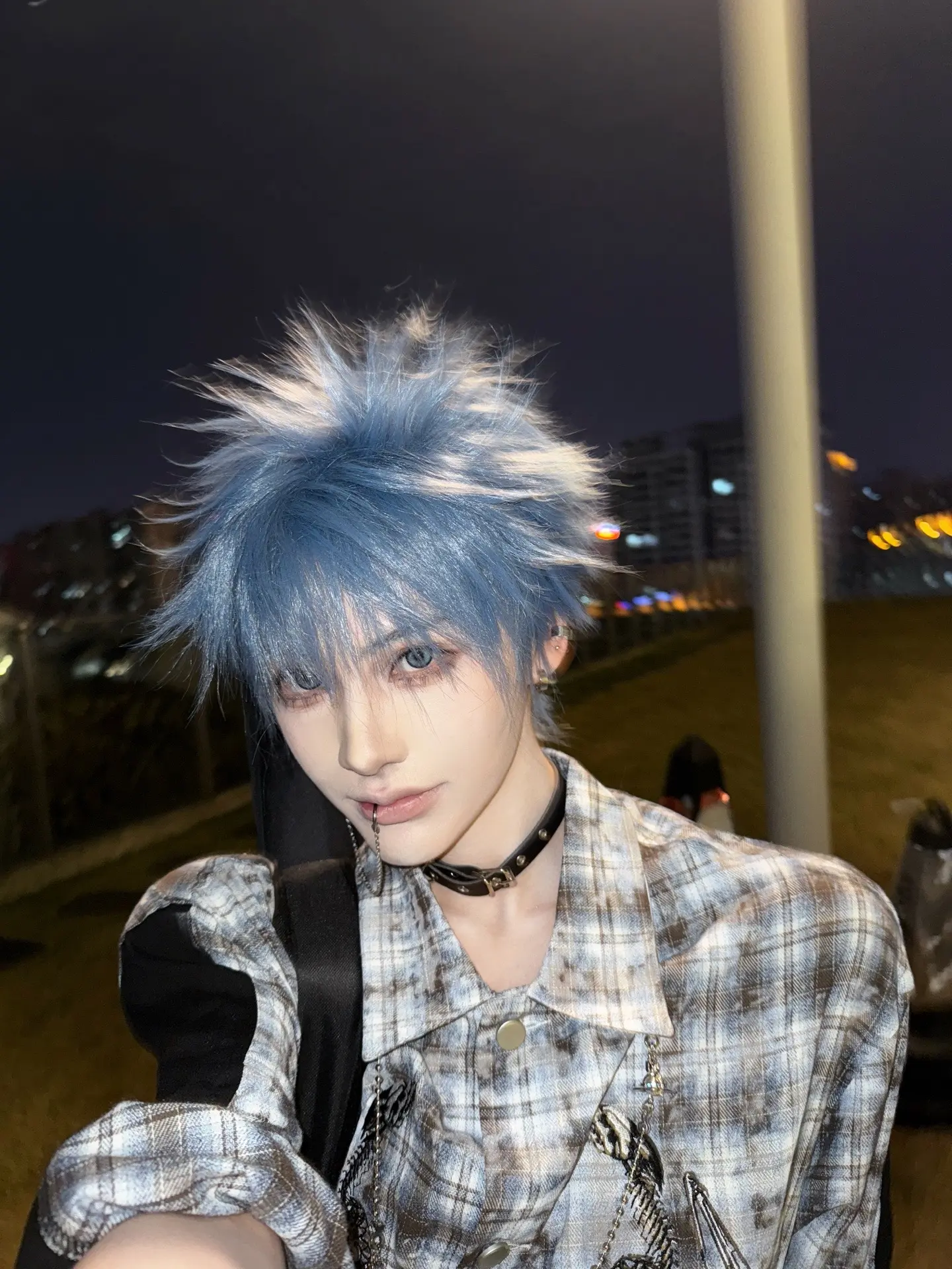 大家不过是因为寂寞选择在一起而已。