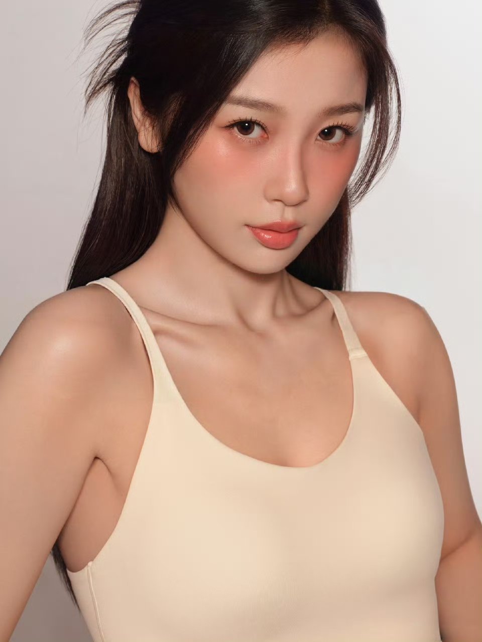 虞书欣品牌代言图虞书欣瑜伽服身材虞书欣[超话]日常分享 ​​​