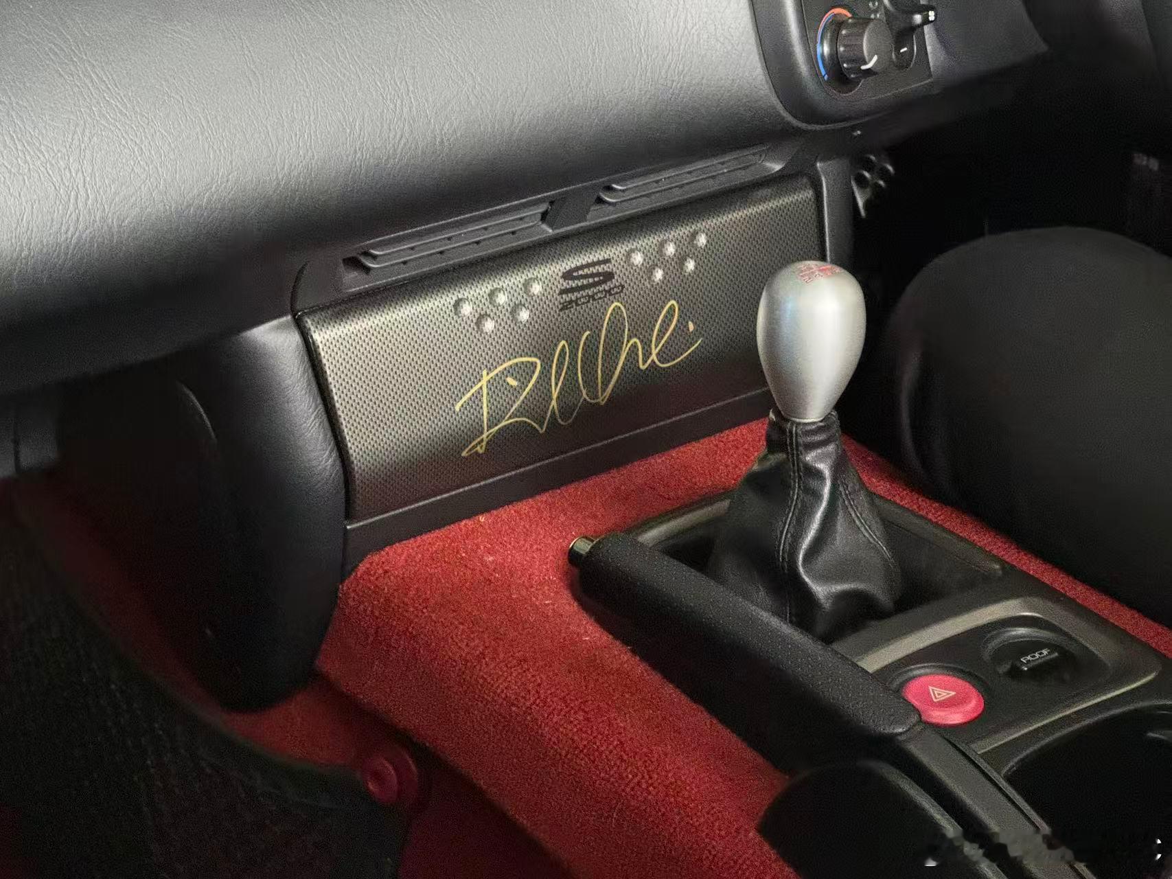 NEW MARK影棚从没打过这么富裕的仗图4全是见到了 Richard Hamm