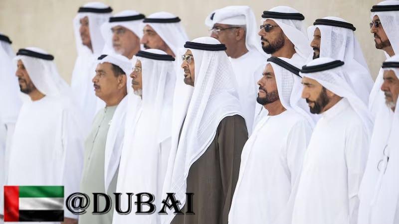 阿联酋总统谢赫·穆罕默德在阿布扎比主持了阿联酋国旗日庆祝活动

阿联酋总统谢赫·