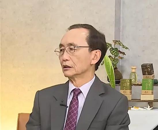 吴子嘉对国民党2028人选的分析还是很有道理的：
1，韩国瑜曾在高雄市长的位置上