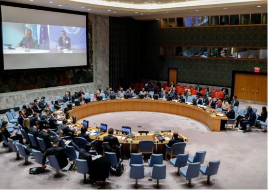 美国要解除对叙利亚制裁？中方当场说“不”，一句话让安理会现场鸦雀无声
 
咱今天
