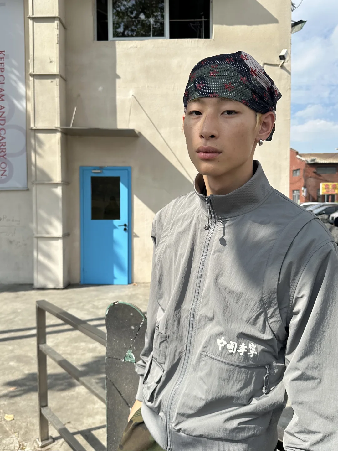 和我滑板去找回一下街头的感觉🛹