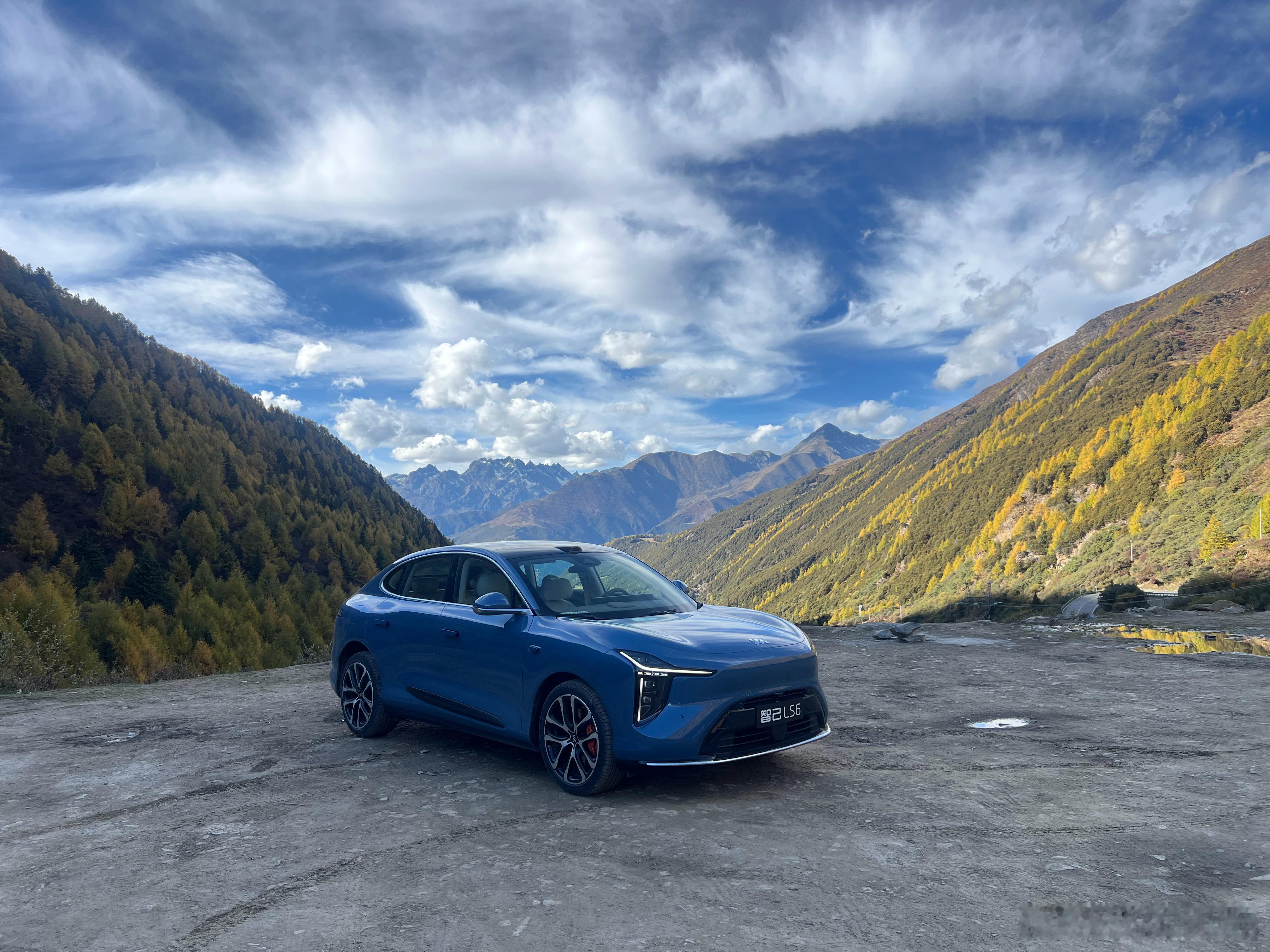 这两天开智己LS6增程 52 MAX去了趟阿坝，全程随意开，跑了642公里回到成