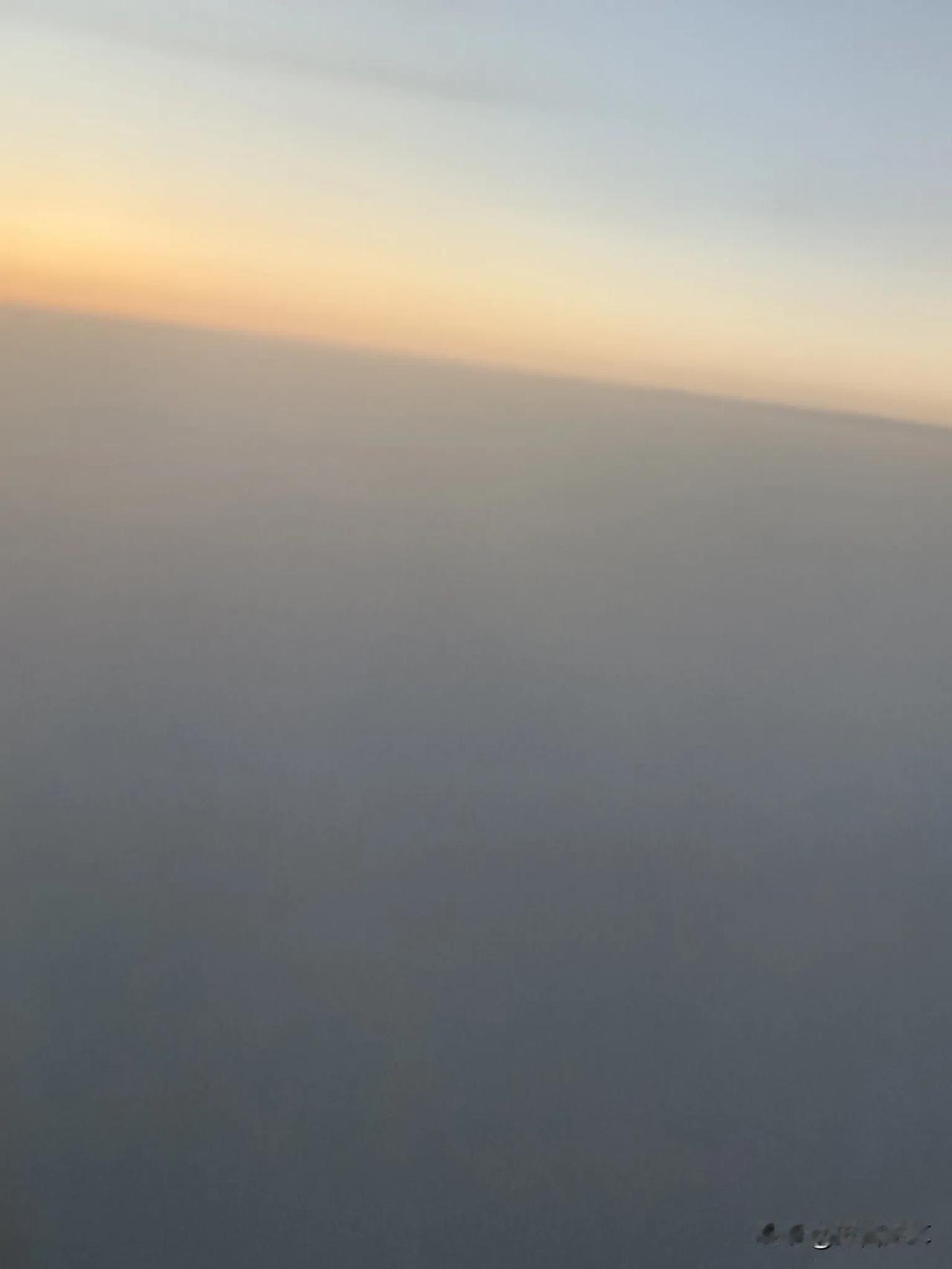 今天市场为什么没有像去年9月底那样疯涨？
今天三部门联合发布会带来的效果远没有去
