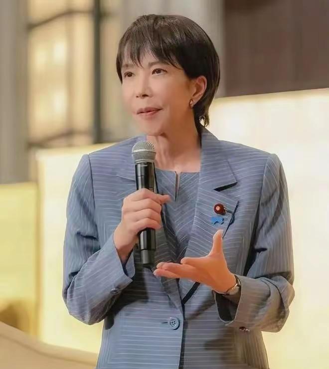 日本火山爆发。2026年7月23日新闻联播播了日本火山爆发的消息，虽然没造成人员