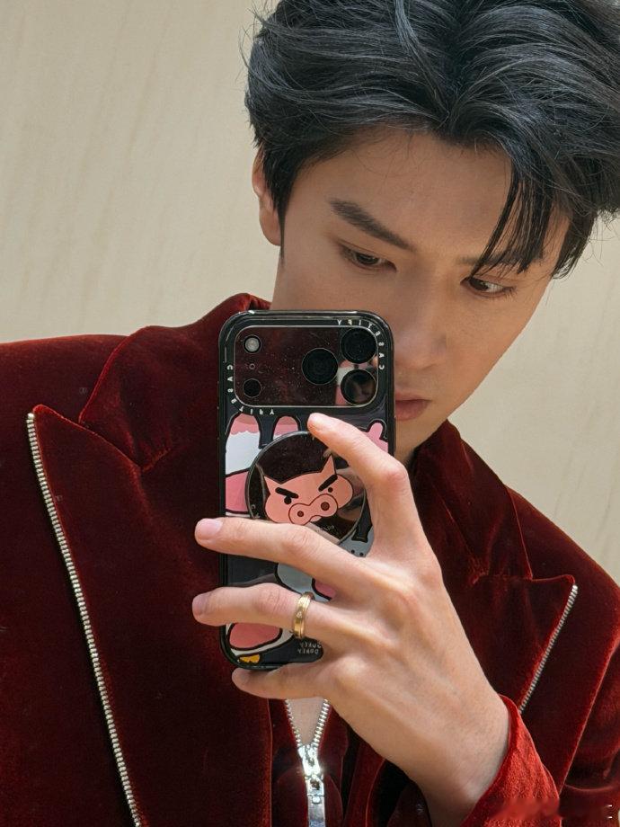 陈哲远少上点网吧你好星期六你好星期六录制爆笑不断，陈哲远玩起我的最爱梗，临场接梗