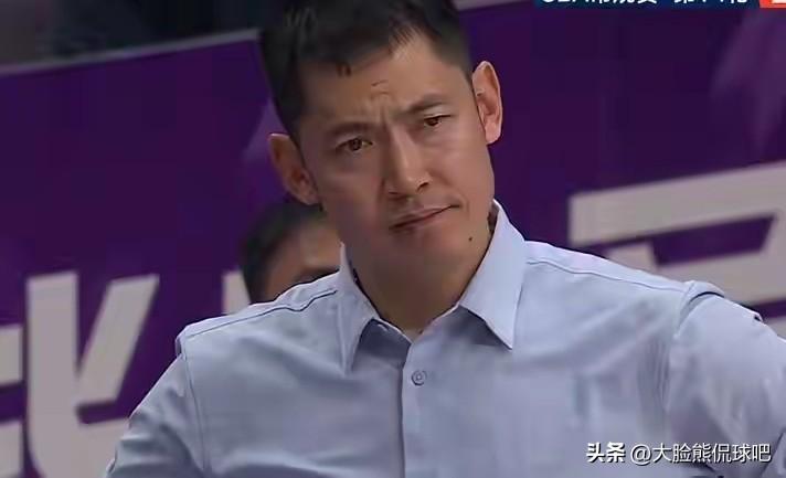 101-108北控输给了同曦，张庆鹏临场指挥能力一如既往地差啊！
要知道北控还少