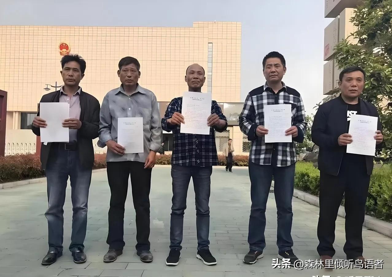 1996年，5名无辜青年蒙冤入狱，被关押了21年后才无罪释放，令人惊讶的是，5人