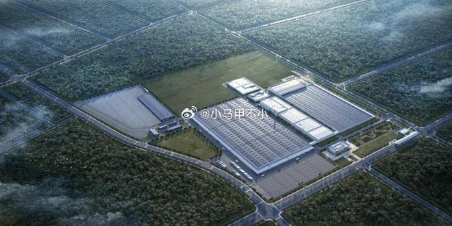 武汉汽车工厂一期的建筑物信息S总=356237.66平方米。其中，S1厂房 =1