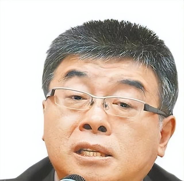 李敖之子李勘直言：大陆网民误以为邱毅在台湾很有影响力！真实情况让人大跌眼镜，邱毅