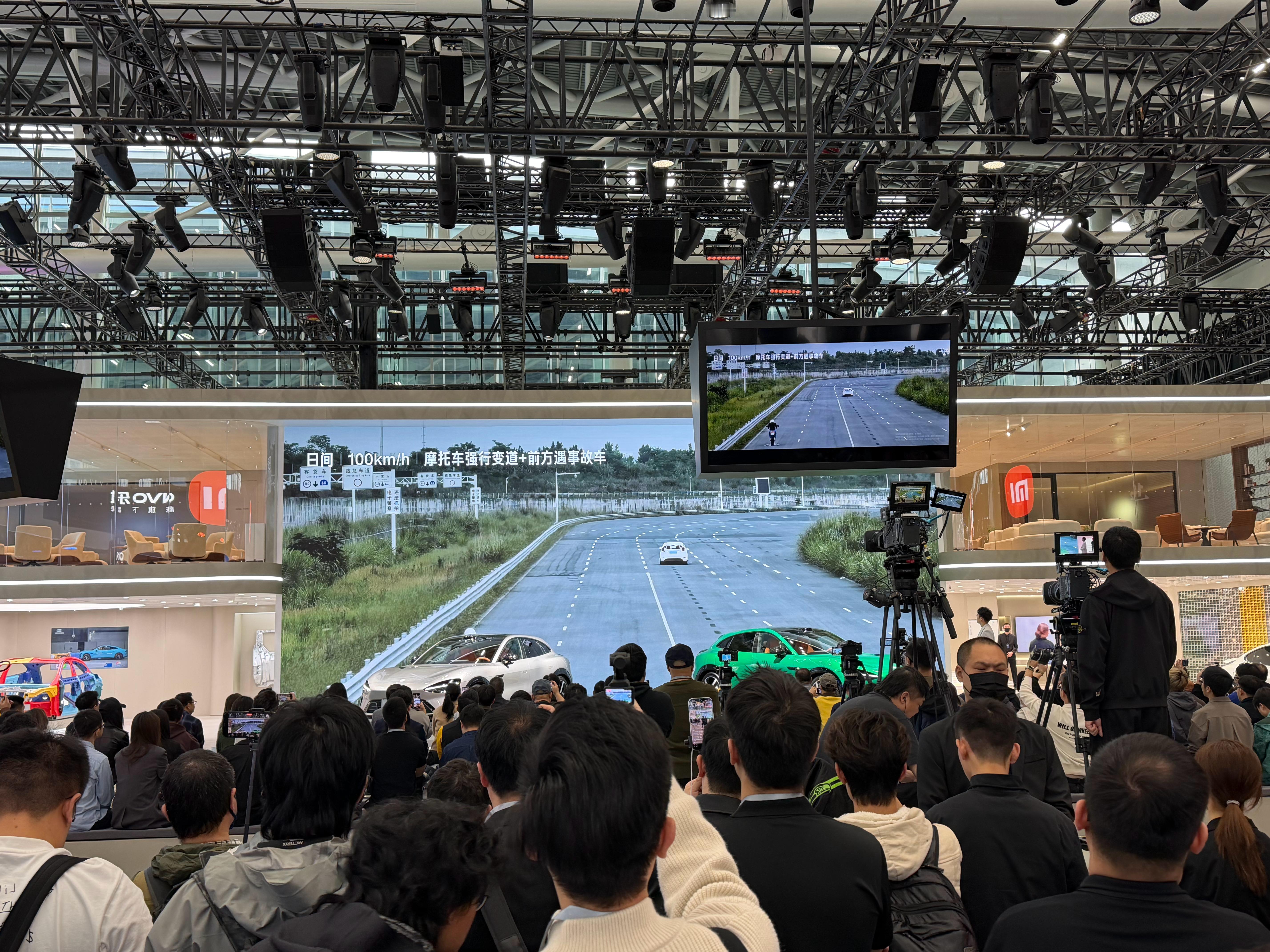 有一说一，小米的技术实力真心可以，你看这次，正确的发展路线，重视强化学习，还想要