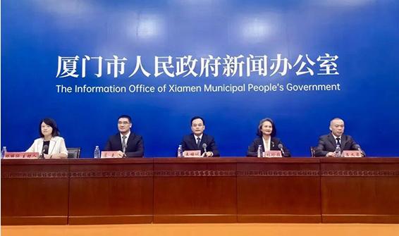 两岸都满意的台湾问题解决方案出现了：能让两岸都满意的方案，从来不在谈判桌上，而在