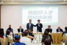 赖清德礼请许信良「出山」是为了阻挡郑文灿？
　　民进党提名「法务部次长」黄世杰出