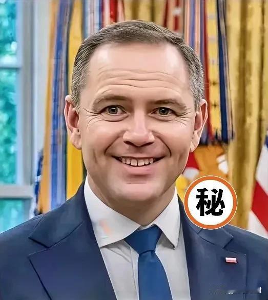 就在刚刚
波兰突然宣布了

9月18日，波兰防长访问基辅时，亲口宣布:马上和乌克