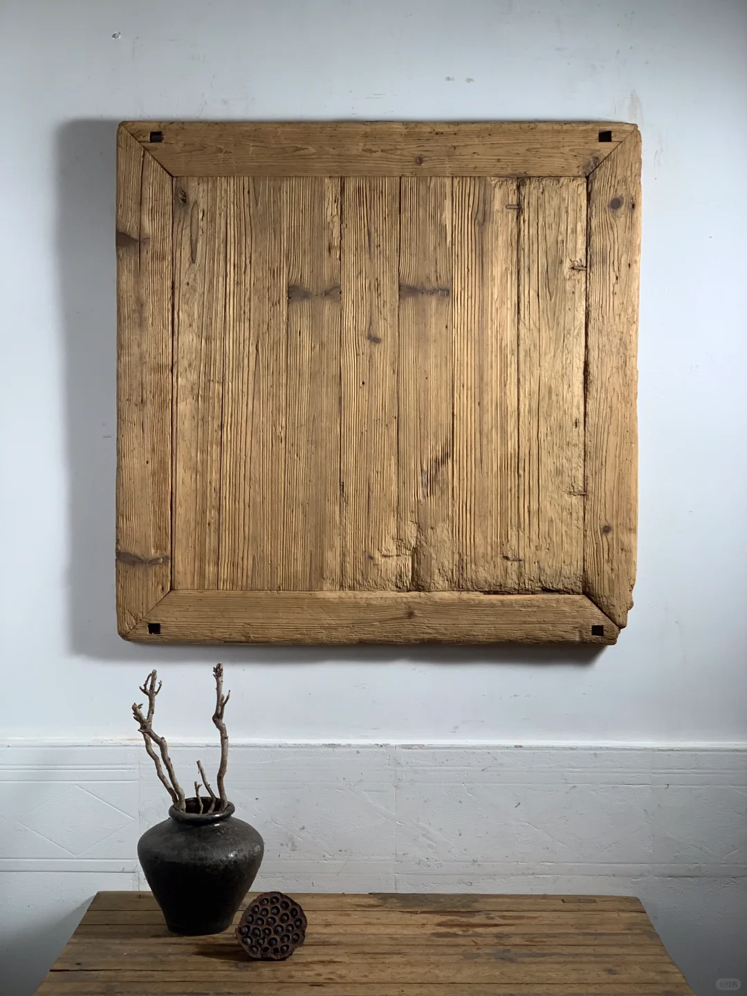 老桌面，风化纹理干净；美食摄影造景道具。