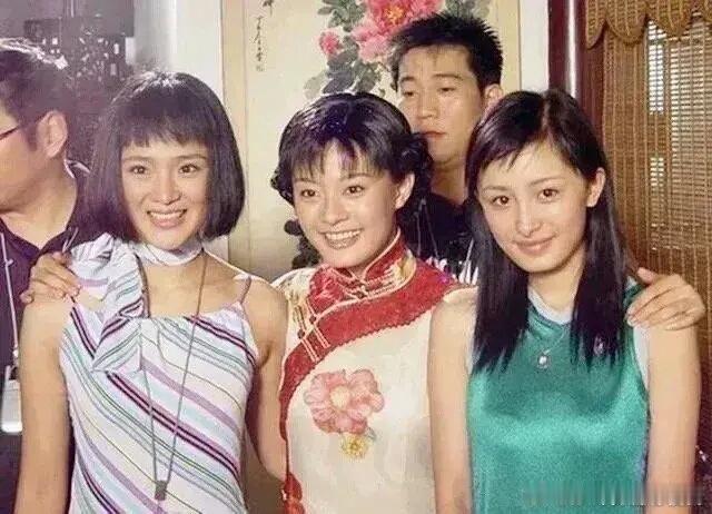 怪不得杨幂早期能演孙俪的妹妹，是真有点像～话说甄嬛传里的甄玉娆应该让杨幂演 ​​