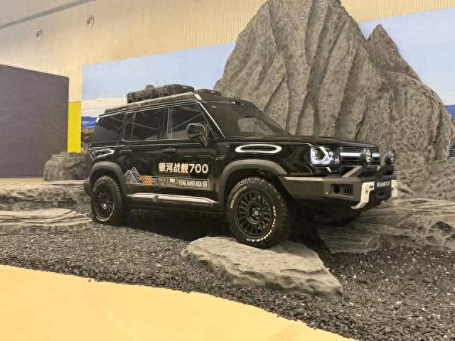 千匹硬派 SUV 开售爆单，9 月 MMO 端游二手交易榜单出炉