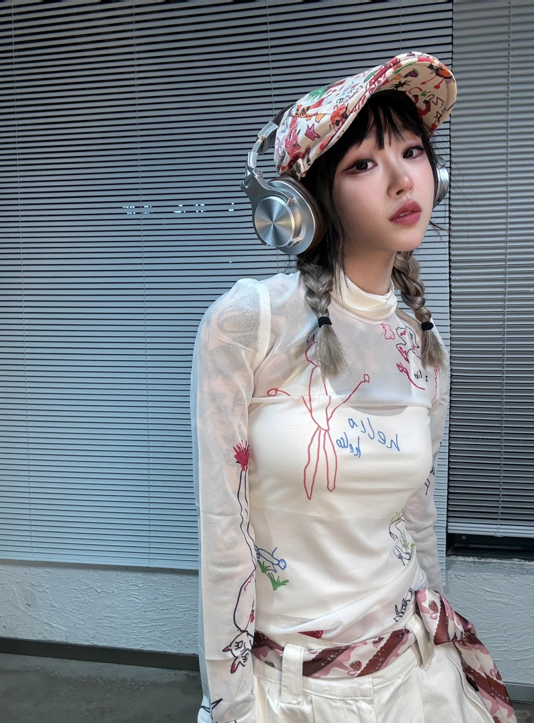 这个点 不会还有人跟我一样没睡吧！