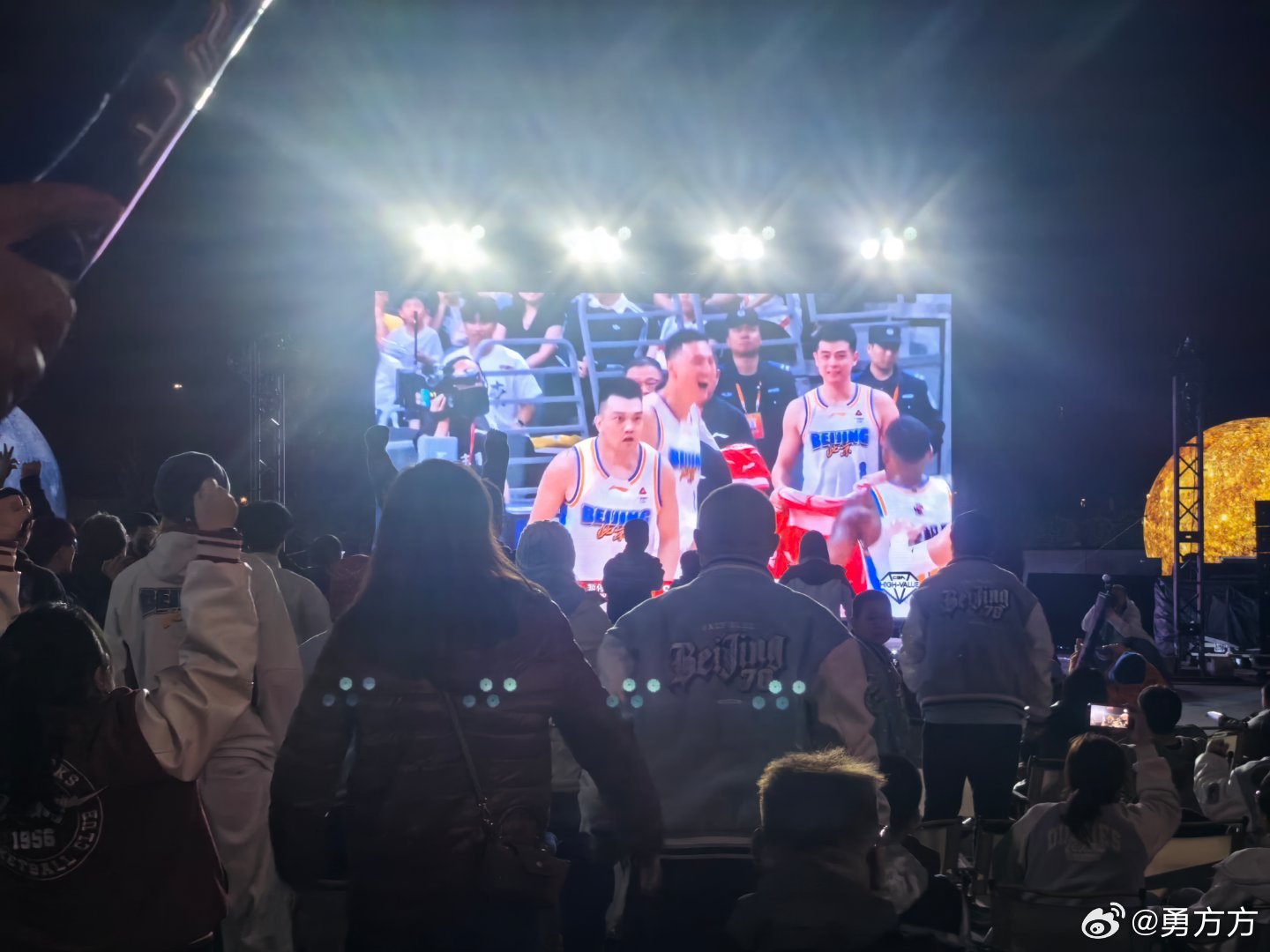 广东男篮vs北京男篮 才仁三分引爆现场！ 