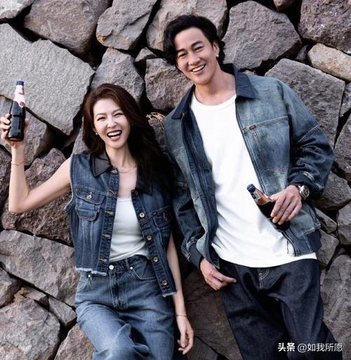 婚后长期分居两地，
老婆不在身边，
何润东却在横店拍戏多年，愣是一点绯闻都没有。