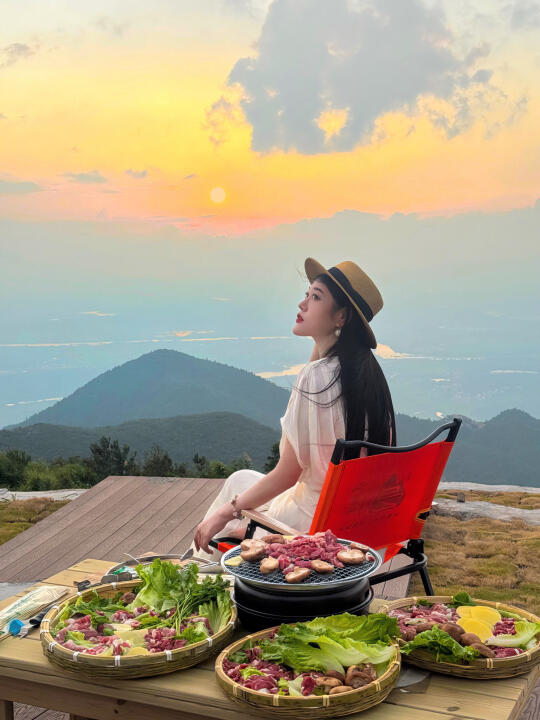 南昌⛰️山顶落日烤肉！！浪漫至极😭😭😭