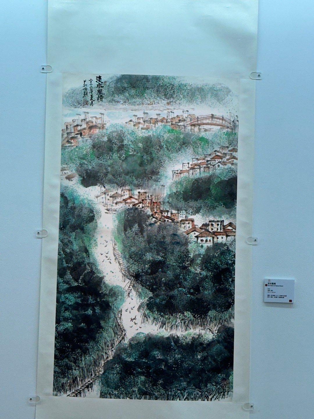 今日来美术馆当志工，接触美的事物，希望心灵也提升❤️ 